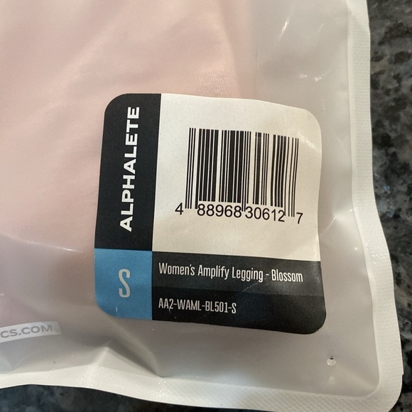 NWT Alphalete Amplify Leggings | Blossom Pink | Small - Picture 3 of 7